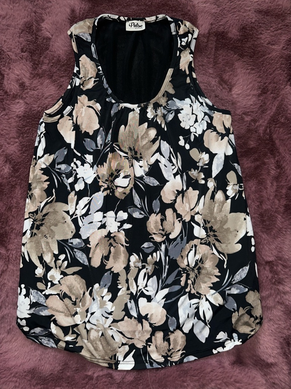 Beautiful Sleeveless Floral Tank Top in Black and Beige